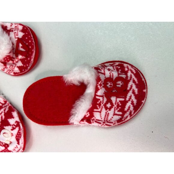 Pier 1 Imports Christmas Countdown Garland Mini Sock Ornaments & Twine Clips - Picture 7 of 10